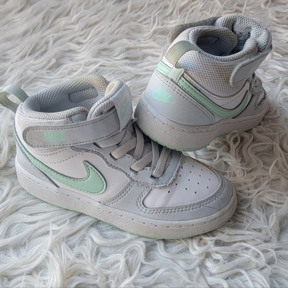 Nike shoes